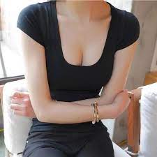 One piece baju renang ini memiliki model terusan yang menutupi seluruh dada hingga ke perut. Kaos Tshirt Belahan Rendah Mini Seksi Sexy Hitam Wanita Ketat Clubbing Korea Style Shopee Indonesia