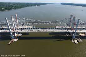 Andrew cuomo on friday drove a 1932 packard across the new eastbound span of the gov. Governor Mario M Cuomo Bruckenkonstruktion Hdr