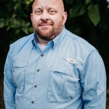 Larry Grose's Instagram, Twitter & Facebook