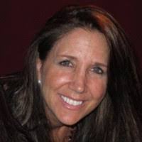 Holly Winkler's Instagram, Twitter & Facebook