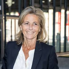 Claire chazal évoque sa dépression après son départ de tf1 (vidéo) non stop people. Claire Chazal Ce Qu Elle A Reussi A Imposer A Sa Hierarchie Pour Le Jt De Tf1 Femme Actuelle Le Mag