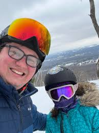 I am looking for recommendations- Who has internet up here and who do you  use and why (and how expensive)-we are snowbirds and will only be up here  in the warmer months