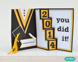 Not to mention kindergartens and graduate schools, too! 25 Diy Graduation Card Ideas Hative