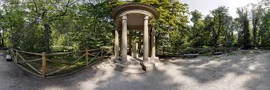 Il laghetto, il tempietto dell'amore, il finto rudere. Milano Gazebo Nei Giardini Di Villa Reale 360 Panorama 360cities