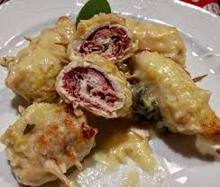 Preparazione degli involtini di pollo ripieni: Involtini Di Pollo Cremosi Ripieni Di Prosciutto Cotto E Formaggio Al Profumo Di Salvia La Giuggiola Gluten Free