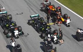 Assistir fórmula 1 ao vivo nunca foi tão rápido e fácil, os melhores jogos do fórmula 1 é aqui no futemax.tv. Formula 1 Ao Vivo E Online Saiba Onde Assistir Ao Grande Premio Da Estiria 2020 Noticias Da Tv