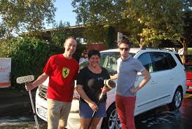 Vous pourrez ainsi obtenir toutes les informations pratiques concernant une. Du Monde Au Vide Grenier Lot Et Garonne Nerac Le Petit Journal