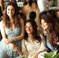 Her father frank handrich was a german graphic and industrial fair designer, architect. Dia Mirza Aka Diamirzaa Photos Stills Images