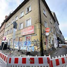Eyes on the fries with a spread like this, you know a döner haus will make your midweek. Munchen Doner Haus Abgerissen Eigentumer Will Wohnungen Bauen Aber Das Wird Nicht Einfach Stadt
