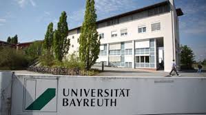 Der botanische garten auf der gugl zählt zu den schönsten anlagen europas. Mensa Und Botanischer Garten Weitere Einschrankungen An Der Universitat Bayreuth Bayreuth Nordbayerischer Kurier