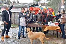 Upload, livestream, and create your own videos, all in hd. Vedetele De La AcasÄ Au Incins Un Chef ÈigÄnesc Click