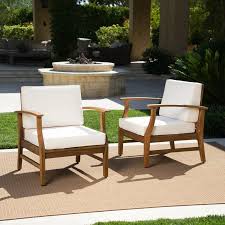 With target's wide range of outdoor chairs, you can make this lounging moment even better. Pin By Ivanovita On Proyectos Que Debo Intentar In 2021 Wood Patio Patio Chairs Outdoor Chairs