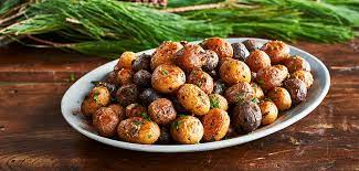 Perfect Garlic Roasted Little Potatoes The Little Potato Company Recipe Little Potatoes Garlic Roasted Potatoes Garlic Potatoes Recipe