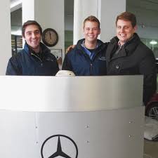 An auto porter transports vehicles in a variety of ways. Automotive Hospitality For Auto Dealerships Expect More