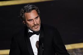 River jude phoenix (né bottom; Joaquin Phoenix Namai Anaknya Dengan Nama Mendiang Sang Kakak River Phoenix