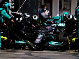 Sebastian vettel startet in silverstone von platz acht. 0hi So5wcklopm