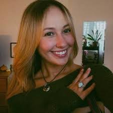 Kaitlyn Purdy's Instagram, Twitter & Facebook