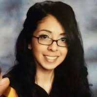 300+ perfiles de «Avalos»