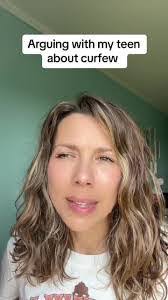 Gina Morehead's Instagram, Twitter & Facebook