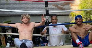 Floyd mayweather and logan paul face off ahead of big fight on sunday in miami. Victor Ortiz Believes Logan Paul Is A Bigger Threat To Floyd Mayweather Than Conor Mcgregor Mma Fighting