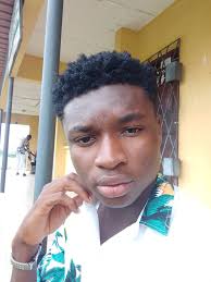 Good evening ✨ beautiful and handsome beings !! How was your day ?⁉️🤍