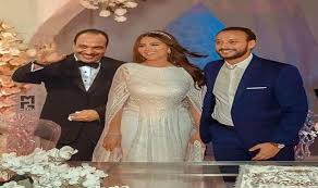 رحلت عني من كنت أكرم من أجلها ادعوا لها بالثبات عند السؤال والرحمة والمغفرة وجنة الفردوس وشفاعة الحبيب المصطفى صلى الله عليه وسلم، وادعوا لنا. Ù‚Ø±ÙŠØ¨ Ø§ ØµØ§Ø­Ø¨Ø© Ø§Ù„Ø³Ø¹Ø§Ø¯Ø© ØªØ³ØªØ¶ÙŠÙ Ø£Ø­Ù…Ø¯ Ø®Ø§Ù„Ø¯ ØµØ§Ù„Ø­ ÙˆÙ‡Ù†Ø§Ø¯ÙŠ Ù…Ù‡Ù†Ø§ Ù…ØµØ± Ø§Ù„ÙŠÙˆÙ…