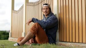 Red bull pays tribute to a world champion australian winter sports icon. Winter Olympian Alex Chumpy Pullin Dies In Beach Incident Youtube