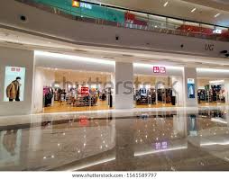 Последние твиты от uniqlo (@uniqlousa). Uniqlo Store Jakarta