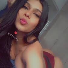 Candy Michell's Instagram, Twitter & Facebook