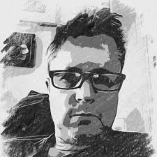 Lindsay Skipper (@LindsaySkipper)