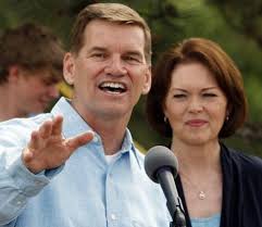 Disgraced Ex-Preacher Says There's a Major Culture Problem in Evangelical  Christianity : r/Christianity