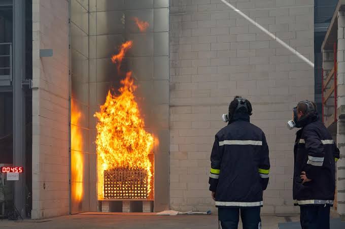 The controversy over fire classification of BIPV systems - pv magazine  Global