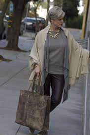 Casual Outfits For Women Over 60 How To Dress In Your 60s Travel Clothes Women Fashion Over 50 Fashion