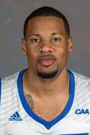 Jonathan Hargett's Instagram, Twitter & Facebook