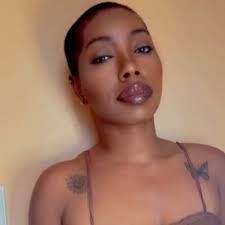 Hugo Monge's Instagram, Twitter & Facebook