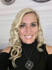 Danielle Borde's Instagram, Twitter & Facebook