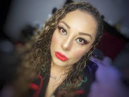 Jazmin Ponce's Instagram, Twitter & Facebook