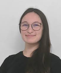 We're starting week 4 already! With that, say a big friendly hello to the  Department of Dance Third Year Undergraduates! 👋👏👋 Gabrielle Bais  Alexandra Muehleisen Jamie Muth #dance #cwru #cwru2022 #cwru2023  #moderndance #