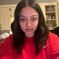 Azucena Bravo's Instagram, Twitter & Facebook