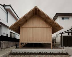 One of the last tasks in framing a house is installing the exterior trim—in particular, the eaves trim. Tomoaki Uno Architects Completes Wooden House In Japan With Blind Street Facade Best Architecture Autocad Cad Design Resource
