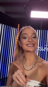 Pelaku video tik tok berlatar enak enak, diamankan satpol pp. Kellyanne Conway S 16 Year Old Daughter Claudia Reveals She Is Auditioning For American Idol Internewscast