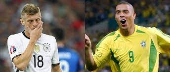 Voir plus d'idées sur le thème joueurs de foot, équipe de france, joueur. Football Quand Le Bresilien Ronaldo Mouche Toni Kroos Sur Facebook Le Point