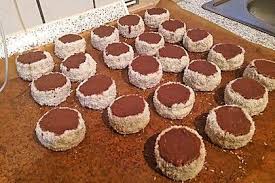 Kokos Schoko Schneeball Von Didi5628 Chefkoch Rezept Schoko Schneeballe Rezept Schneeball
