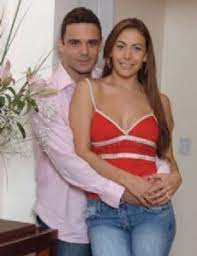Amigas y rivales es una telenovela juvenil mexicana producida por emilio larrosa para televisa en el año 2001. Eduardo Rodriguez And Vanessa Guzman Dating Gossip News Photos
