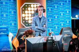 Blue teamforest green bodylime primary green secondaryoctane huntress decalyankii rl 2 forest. Lethamyr Liquipedia Rocket League Wiki