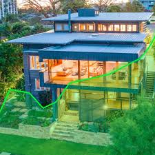 Ita sits down with the legendary australian fashion designer.studio 10 | 8:30am on ten Sydney Property Prices Hit All Time High On Back Of Housing Boom