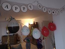 Silvesterbräuche und neujahrsbräuche in deutschland sollen glück, geld und gesundheit in deutschland ist das wohl kaum vorstellbar. Unser Silvester 2018 In Bildern Und Die Koenic Heissluftfritteuse Im Test Mit Kinderaugen