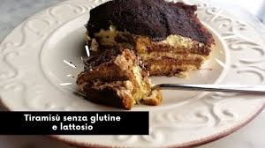 Livellate la superficie e spolverate con il cacao amaro. Tiramisu Senza Glutine E Lattosio Buono Come L Originale Youtube