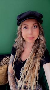 Locs Professionals in Laguna Beach, CA