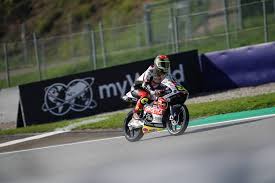 Click here for the latest moto3 news, features, photos, videos and more from motorsport.com's team of international correspondents. Honda S Suzuki And Alcoba On Moto3 Front Row Honda Racing